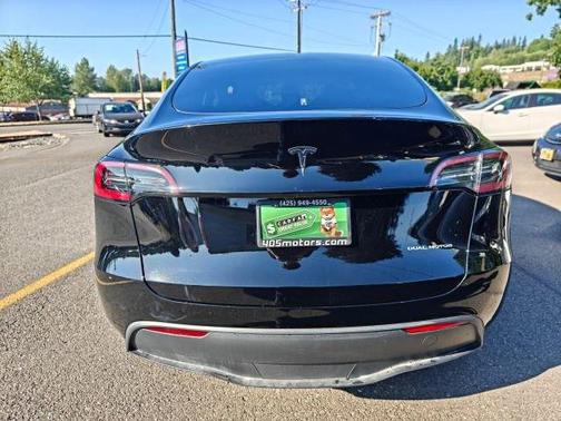 2023 Tesla Model Y Long Range Dual Motor All-Wheel Drive