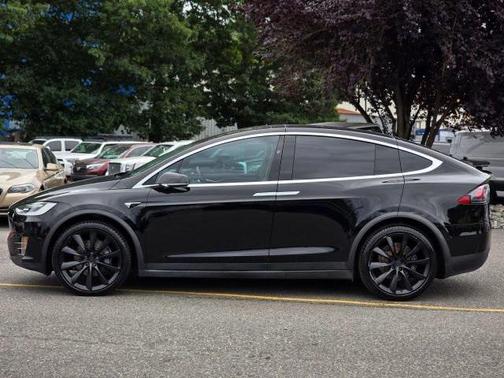 2017 Tesla Model X 90D