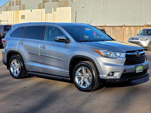 2014 Toyota Highlander Limited Platinum