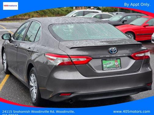 2018 Toyota Camry Hybrid LE