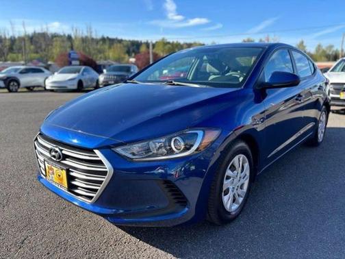 2018 Hyundai ELANTRA SE