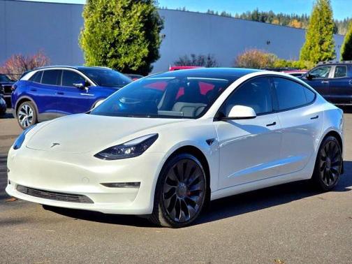 2023 Tesla Model 3 Performance