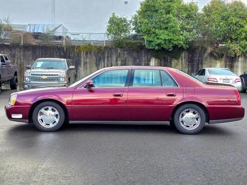 2002 Cadillac DeVille Base