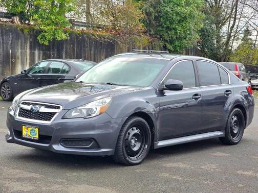 2013 Subaru Legacy Premium