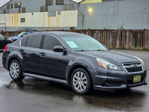 2013 Subaru Legacy Premium