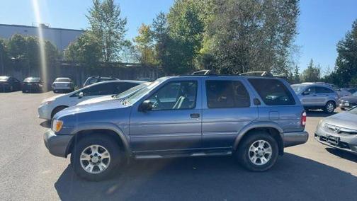2001 Nissan Pathfinder SE 4WD