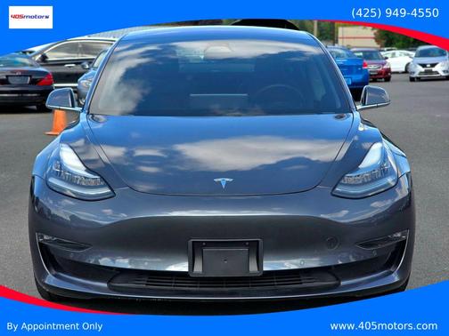 Gray 2018 Tesla Model 3 Long Range