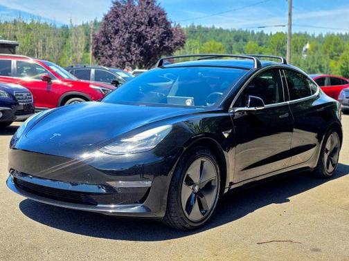 Black 2018 Tesla Model 3 Mid Range