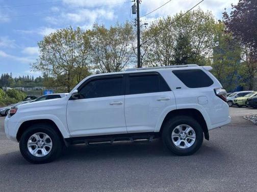 2018 Toyota 4Runner SR5