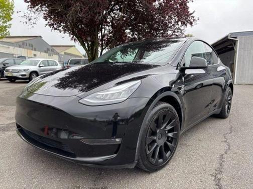 2021 Tesla Model Y Long Range Dual Motor All-Wheel Drive