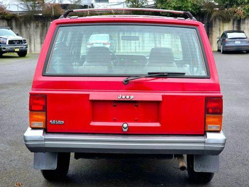 1991 Jeep Cherokee Laredo 4WD