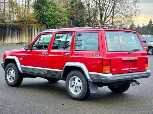 1991 Jeep Cherokee Laredo 4WD