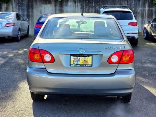 2004 Toyota Corolla LE