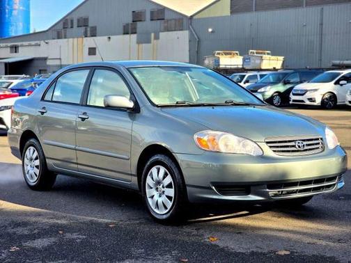 2004 Toyota Corolla LE