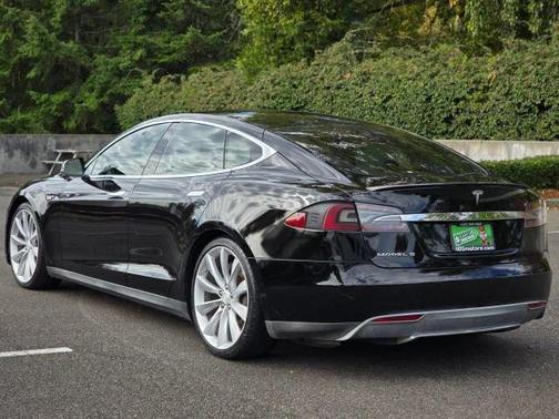 2013 Tesla Model S Performance