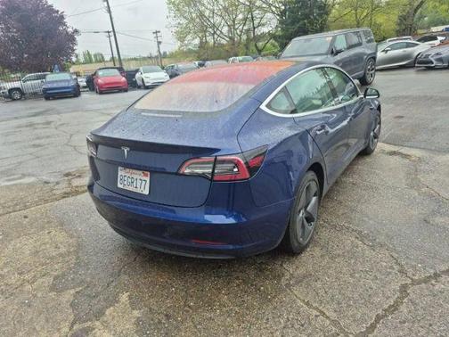 Blue 2018 Tesla Model 3 Long Range