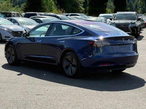 Deep Blue Metallic 2018 Tesla Model 3 Long Range