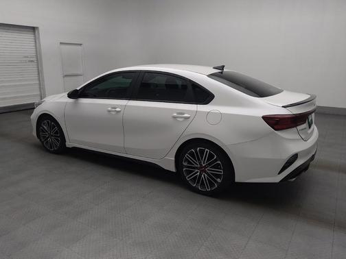 Snow White Pearl 2023 Kia Forte GT