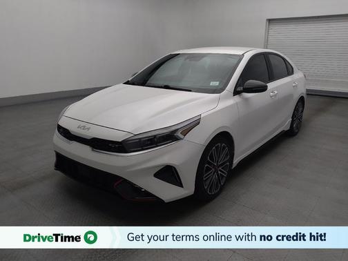Snow White Pearl 2023 Kia Forte GT