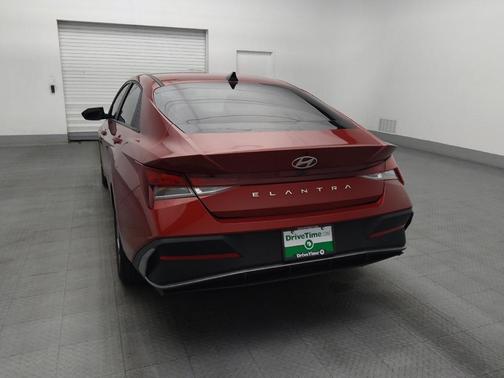 Ultimate Red 2024 Hyundai ELANTRA SEL