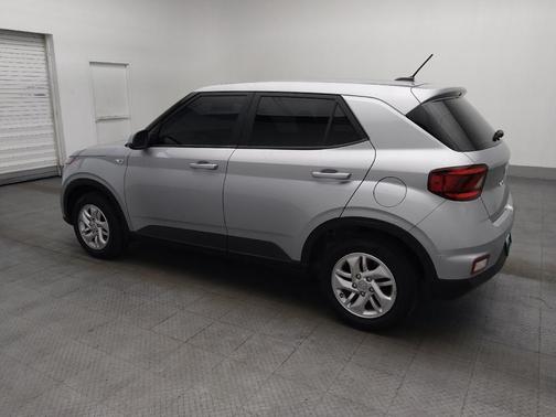 Stellar Silver 2023 Hyundai VENUE SE