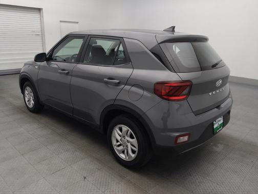 2021 Hyundai VENUE SE