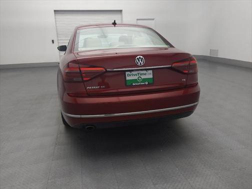 2018 Volkswagen Passat 2.0T SE