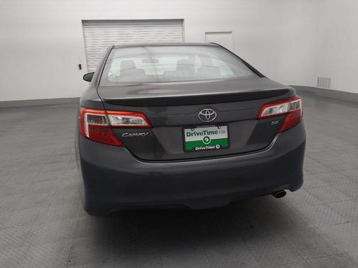 Gray 2013 Toyota Camry SE