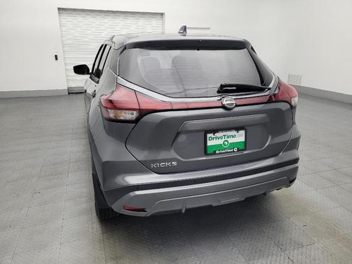 2022 Nissan Kicks S