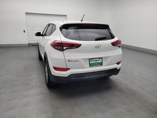 2018 Hyundai TUCSON SE