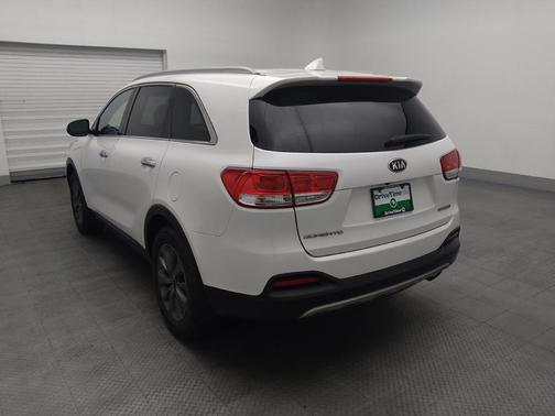 Snow White Pearl 2017 Kia Sorento EX