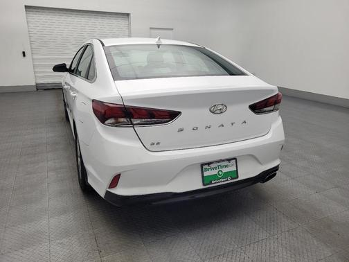 2018 Hyundai SONATA SE