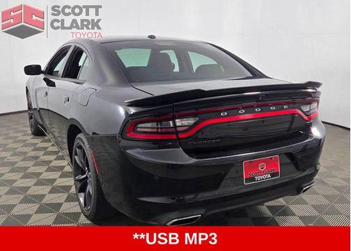 2018 Dodge Charger SXT