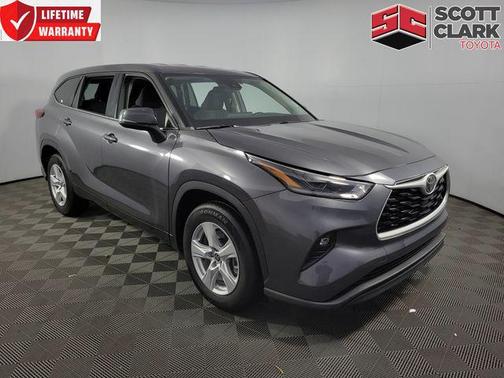 2021 Toyota Highlander LE