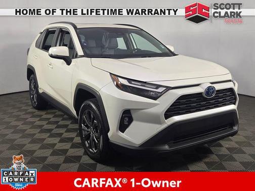 2022 Toyota RAV4 Hybrid XLE Premium