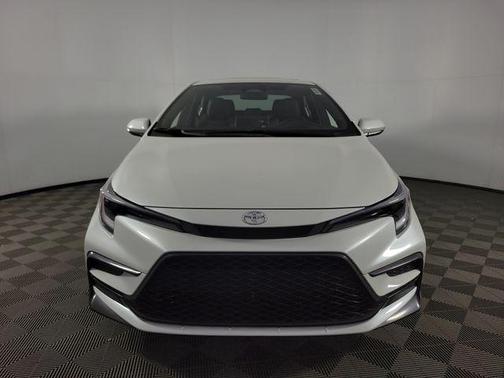 Wind Chill Pearl 2026 Toyota Corolla XSE