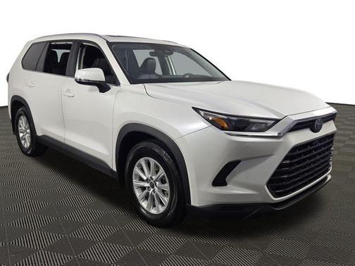 2025 Toyota Grand Highlander XLE