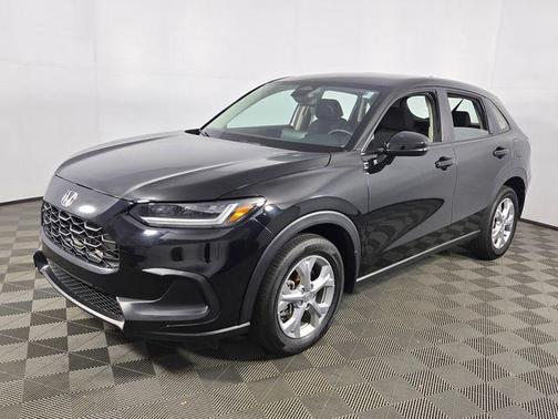 2025 Honda HR-V LX