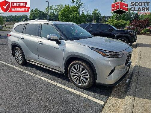 Celestial Silver Metallic 2020 Toyota Highlander Hybrid Platinum