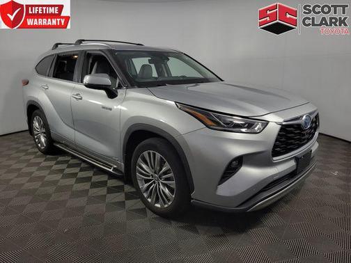 Celestial Silver Metallic 2020 Toyota Highlander Hybrid Platinum
