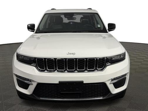 Bright White Clearcoat 2022 Jeep Grand Cherokee Limited
