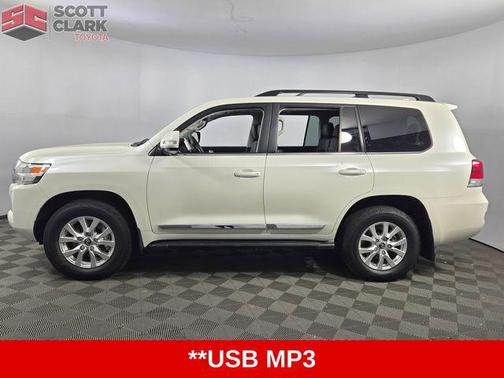 2021 Toyota Land Cruiser Base