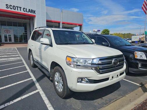 2021 Toyota Land Cruiser Base