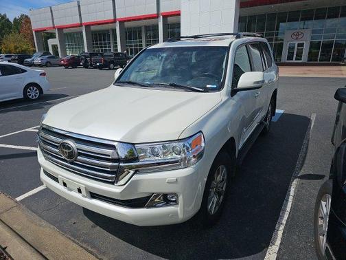 2021 Toyota Land Cruiser Base