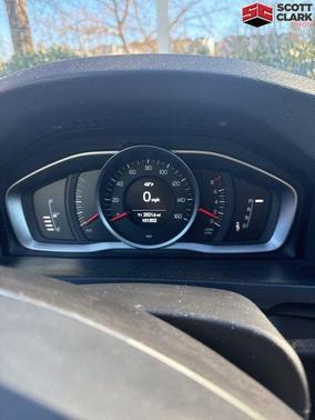 2017 Volvo S60 T5 Dynamic