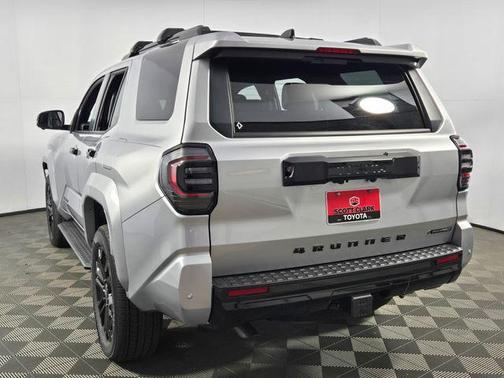 2025 Toyota 4Runner Hybrid Platinum