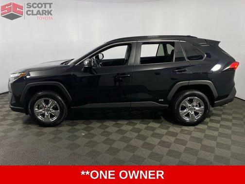 2024 Toyota RAV4 Hybrid LE