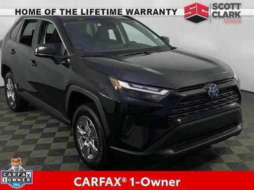 2024 Toyota RAV4 Hybrid LE