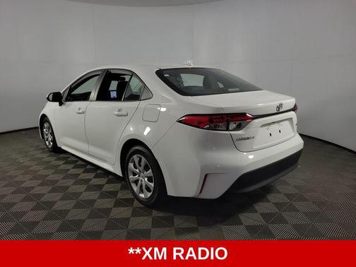 Ice 2024 Toyota Corolla LE
