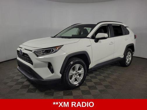 Super White 2021 Toyota RAV4 Hybrid XLE